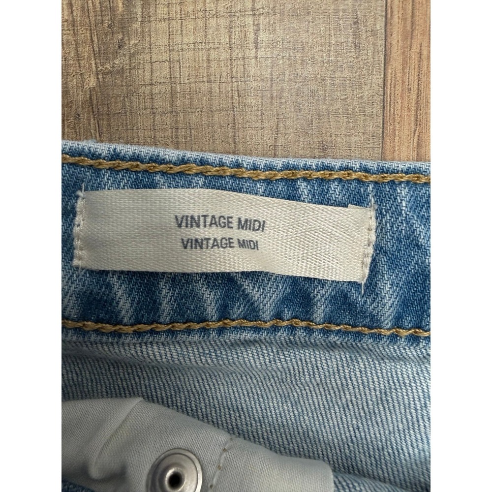 Universal Thread Vintage Midi Denim Shorts‎ Button Fly Distressed 6 - Picture 5 of 8